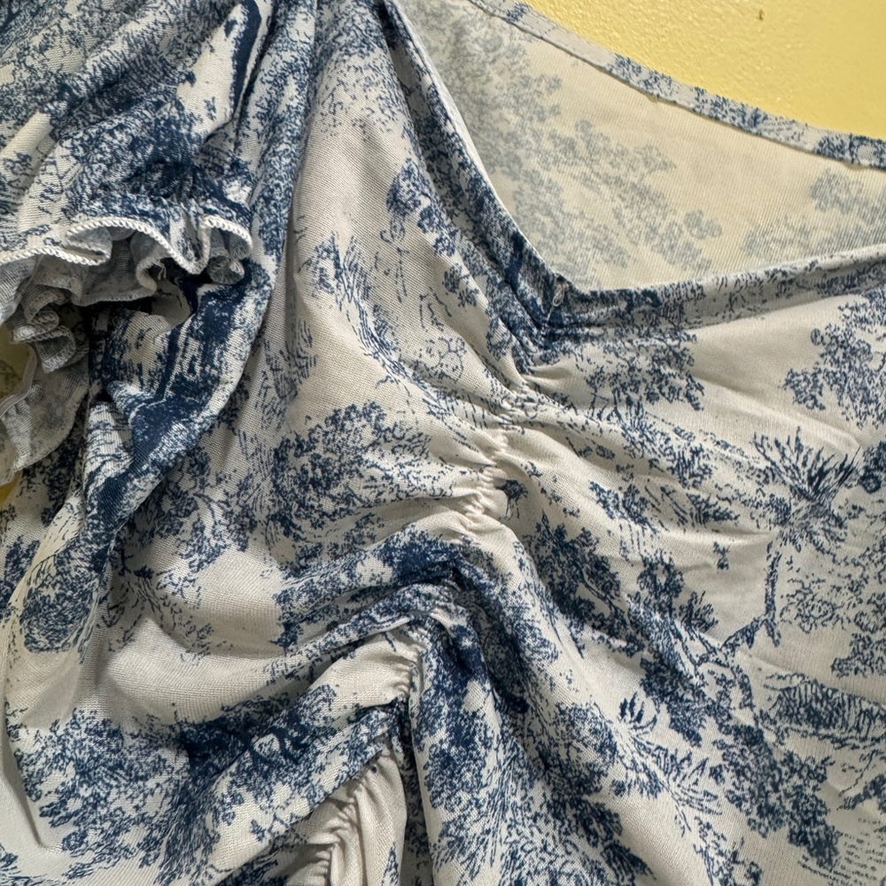 SHEIN Blue and White Ruched Blouse - Picture 7 of 13